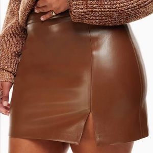 Aritzia Brown Vegan Leather Skirt 00 NWT